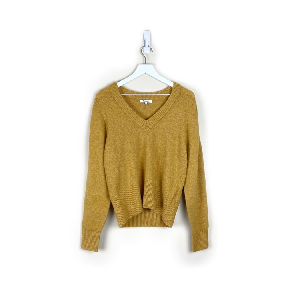 Madewell | Westgate V-Neck Sweater in Coziest Yarn